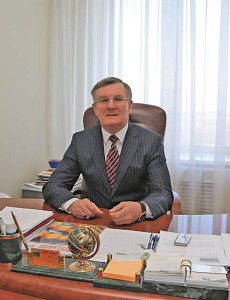 Юрий Петров, директор ООО « Брус» 